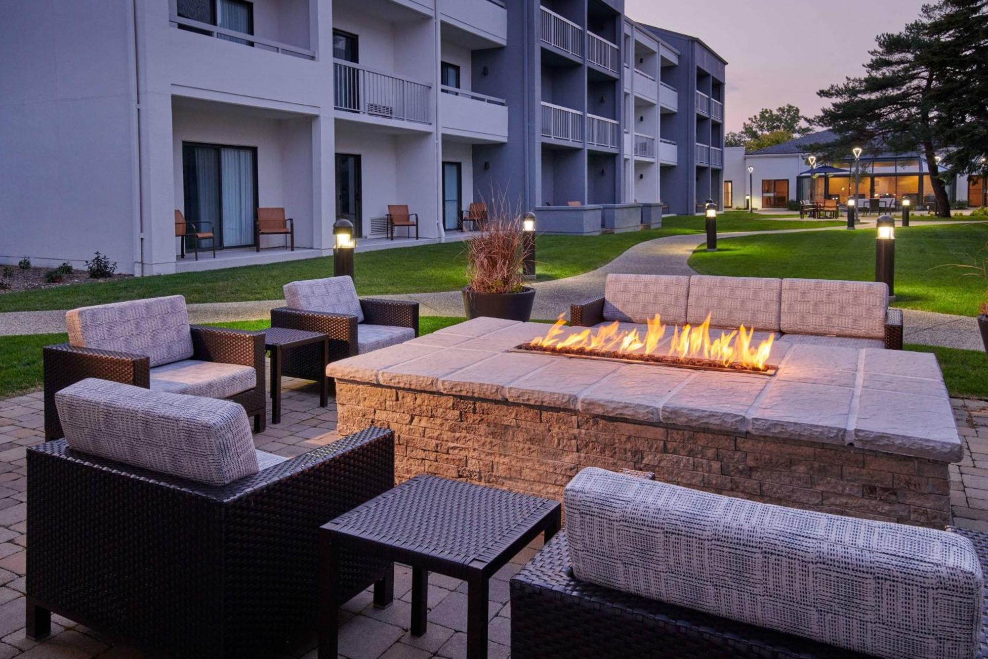 Hotel Courtyard Chicago Highland Park/Northbrook Exterior foto